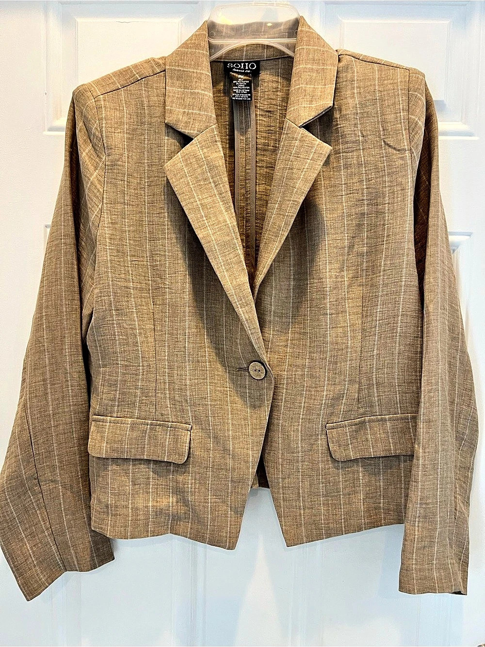 SOHO Apparel Ltd. Women’s Beige Plaid Lightweight Blazer Long Sleeve PM #991